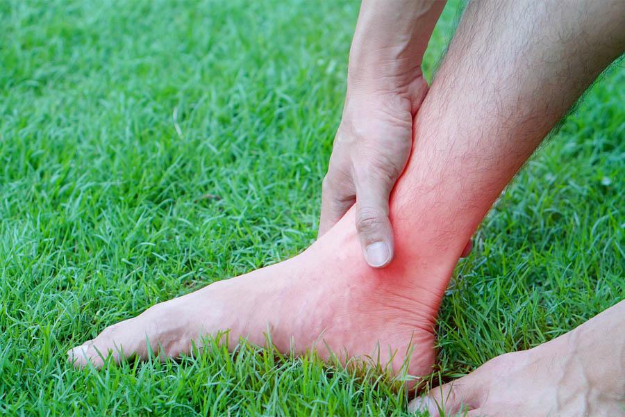 Bệnh Gout Hay Bệnh Gút Là Gì? Nguyên Nhân Và Cách Điều Trị Bệnh Gout