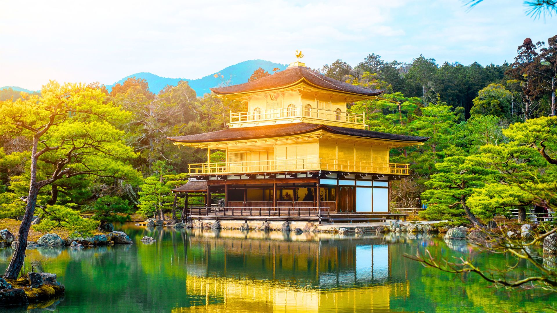 tour du lich nhat ban chua vang